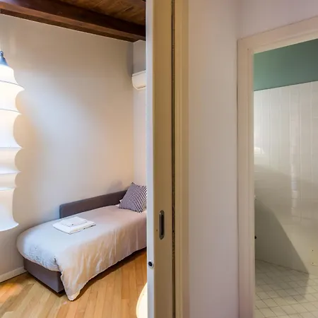 Mori Canal View * Velence