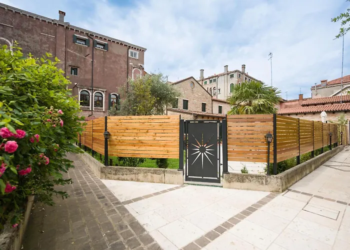 Mori Canal View Apartamento *